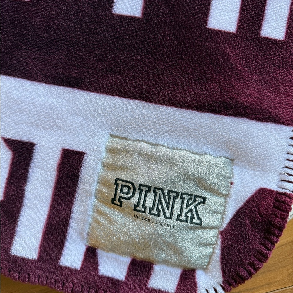 Victoria's Secret PINK Maroon and White Plush Throw Blanket